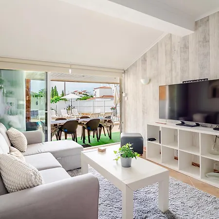 فيلة Maison Du Soleil By Seareen *