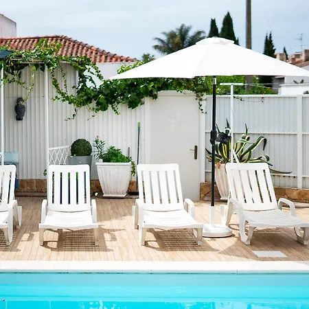 Maison Du Soleil By Seareen فيلة