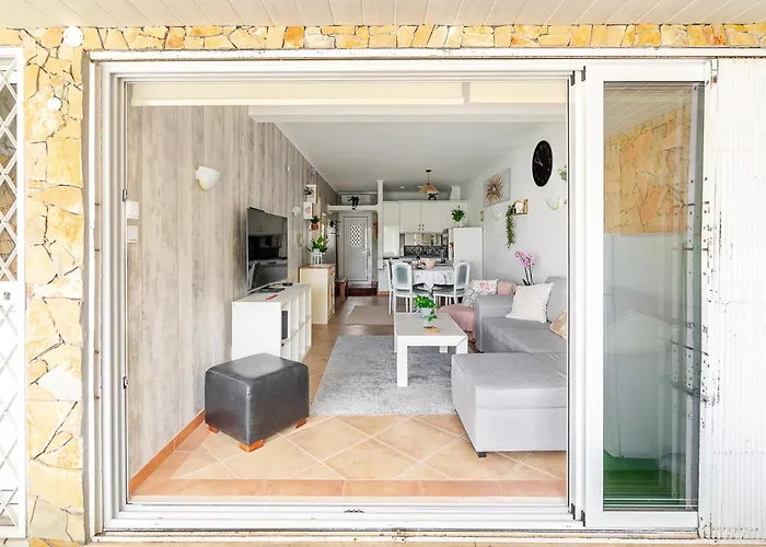 فيلة Maison Du Soleil By Seareen