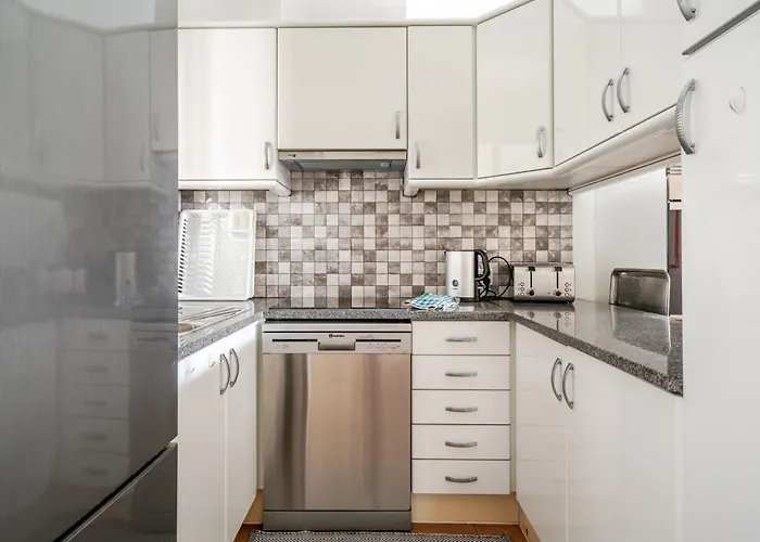 Maison Du Soleil By Seareen البوفيرا