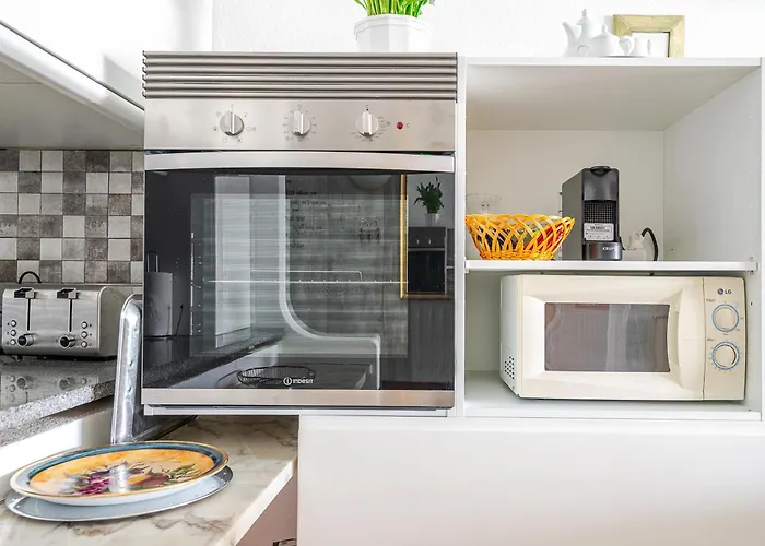 فيلة Maison Du Soleil By Seareen *