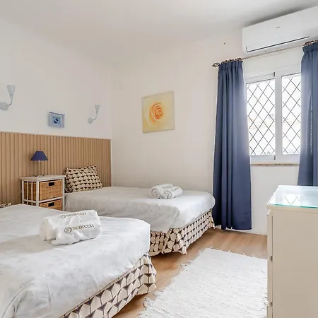 Maison Du Soleil By Seareen Villa *