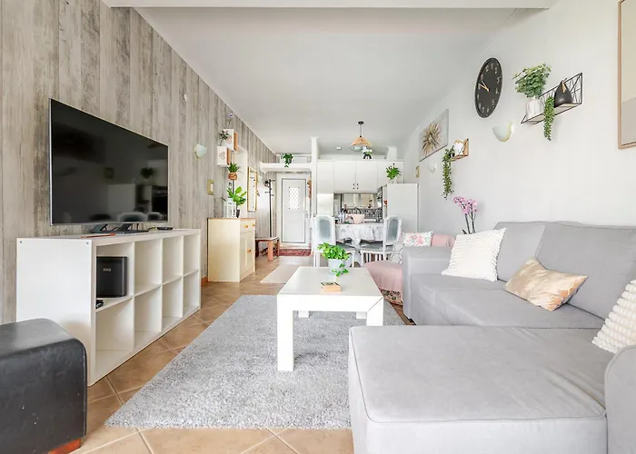 Maison Du Soleil By Seareen