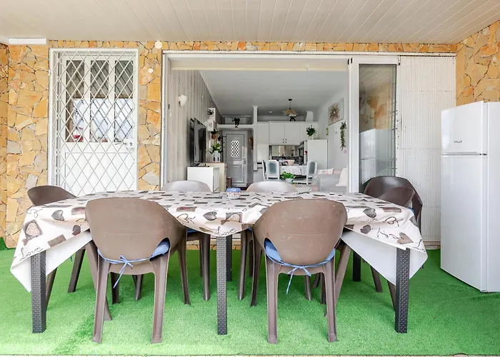 Villa Maison Du Soleil By Seareen