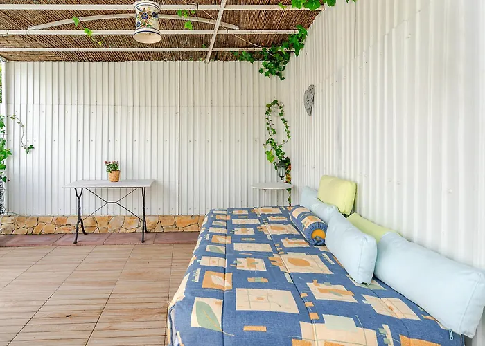 Maison Du Soleil By Seareen Villa *