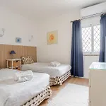 Maison Du Soleil By Seareen Villa *